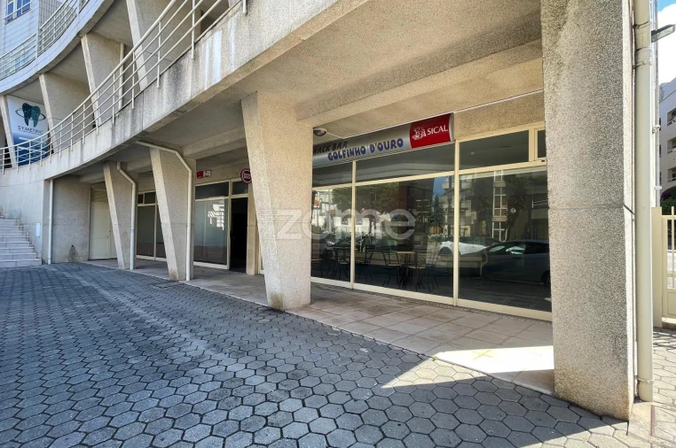 Negócio para Venda em Gulpilhares e Valadares Foto 4