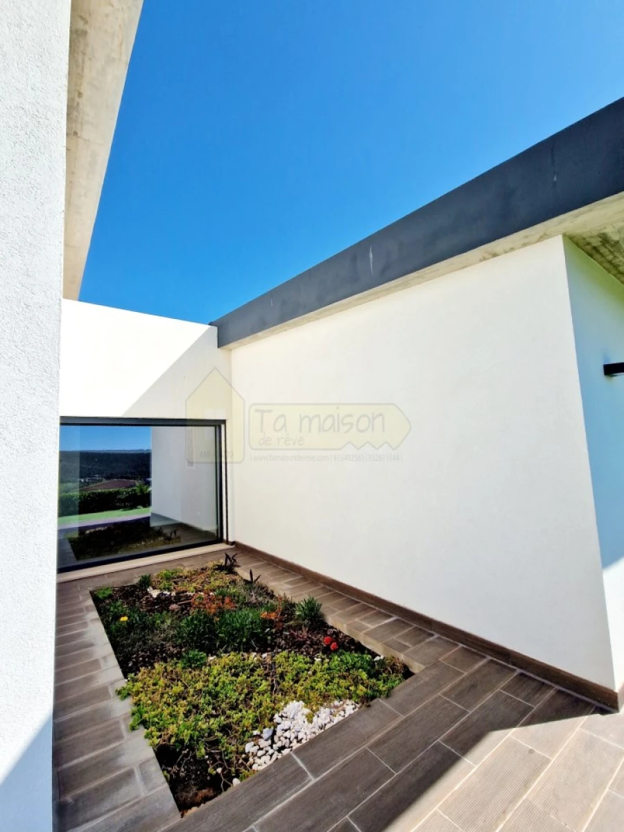 Moradia T4 para Venda em Querença, Tôr e Benafim Foto 19