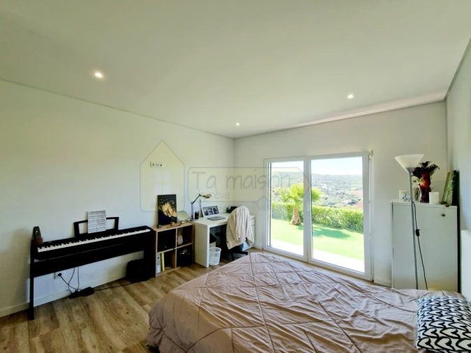Moradia T4 para Venda em Querença, Tôr e Benafim Foto 28