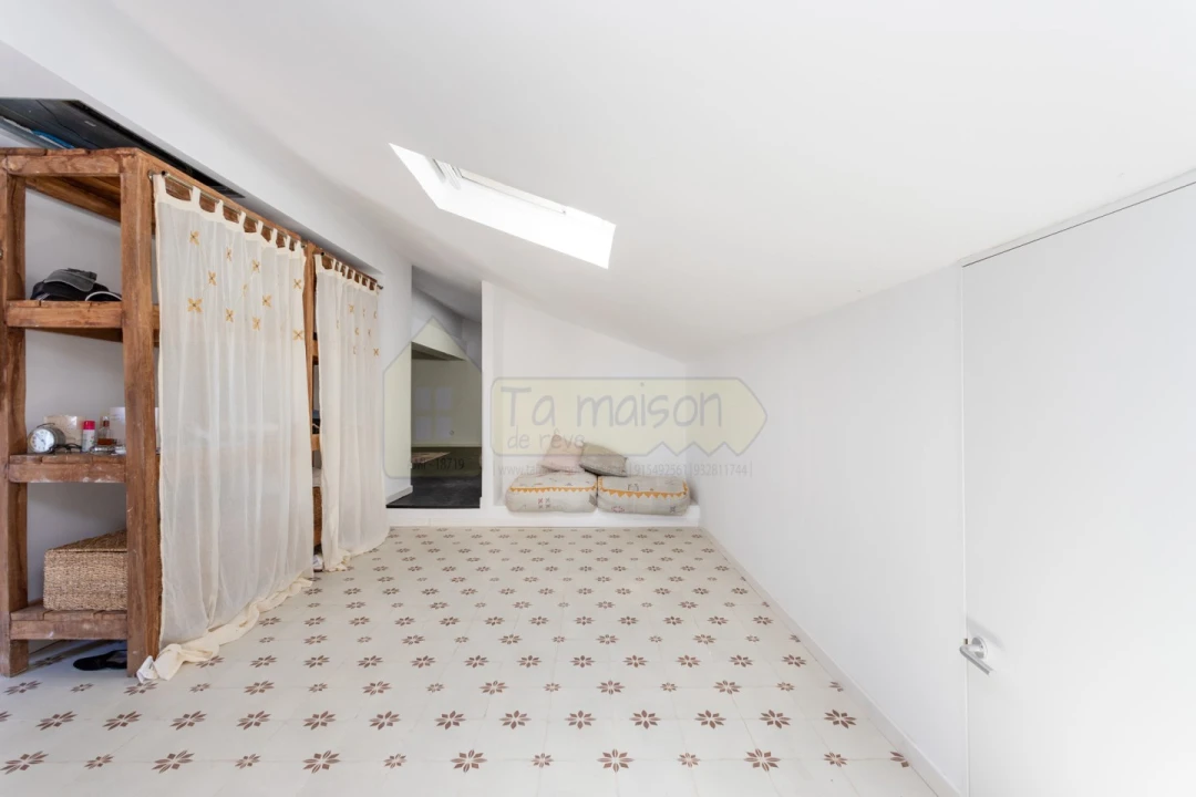 Moradia T4 para Venda em Santa Barbara de Nexe Foto 42