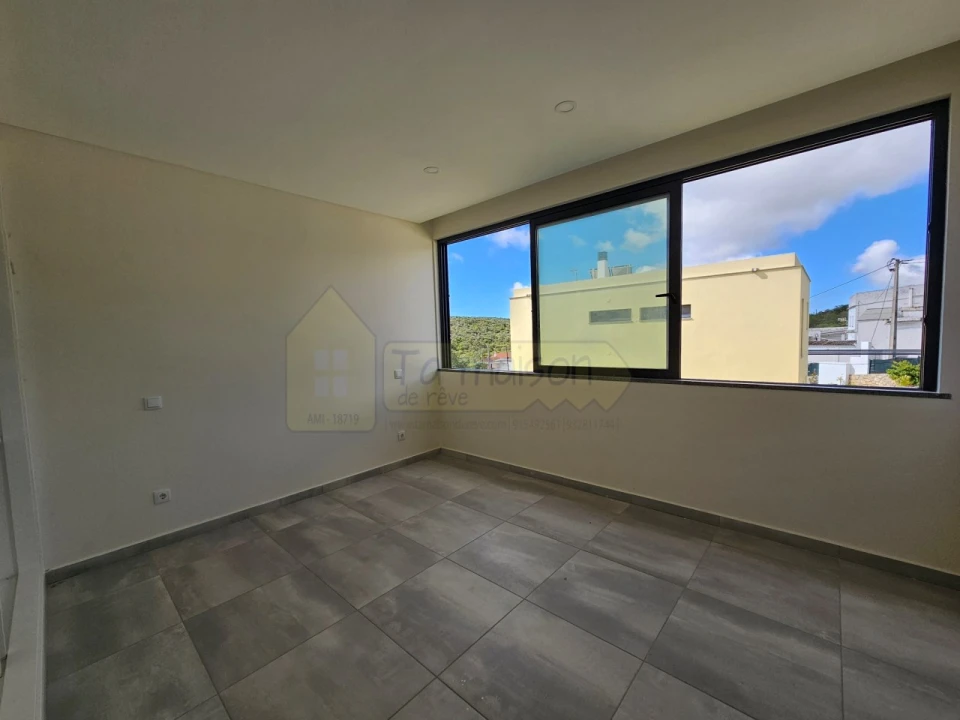 Moradia T4 para Venda em Loule (São Clemente) Foto 14