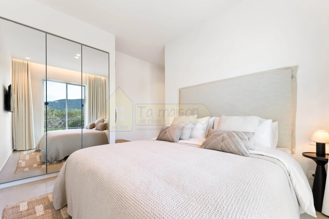 Moradia T3 para Venda em Santa Barbara de Nexe Foto 13