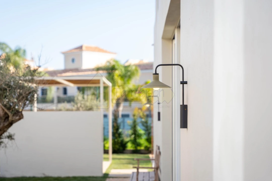 Moradia T3 para Venda em Santa Barbara de Nexe Foto 25