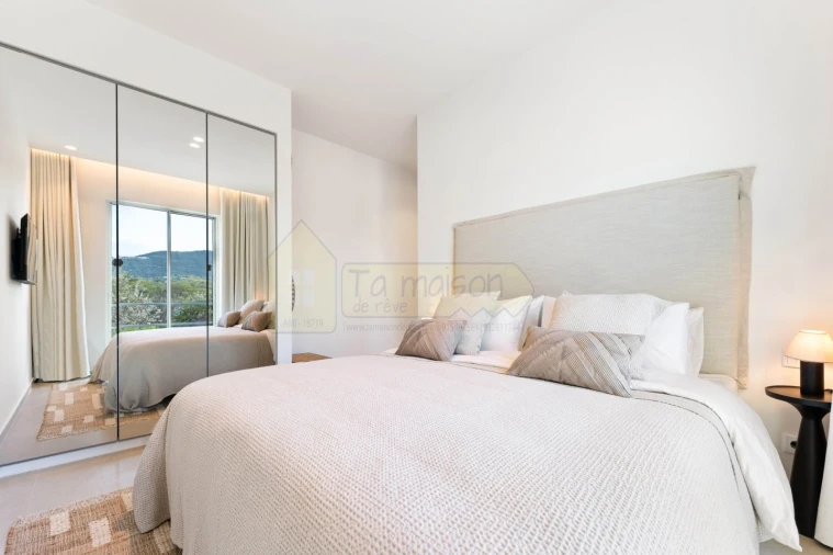 Moradia T3 para Venda em Santa Barbara de Nexe Foto 13