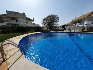 Apartamento T1 para Venda em Quarteira