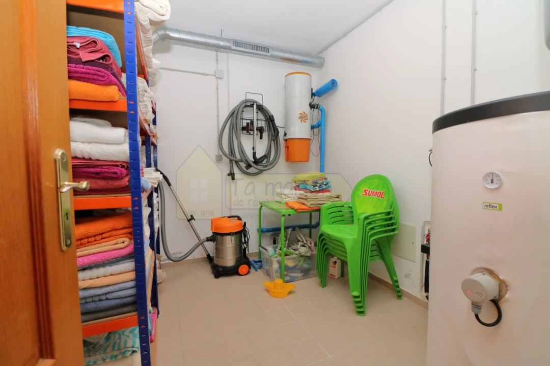 Moradia T4 para Venda em Quarteira Foto 48
