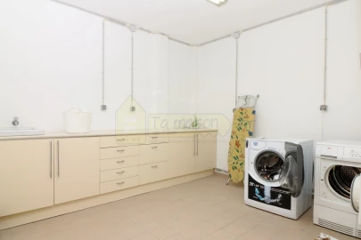 Moradia T4 para Venda em Quarteira