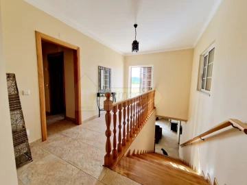 Moradia T4 para Venda em Conceição e Estoi