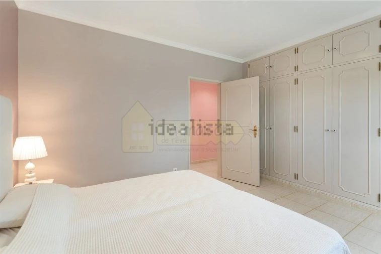 Moradia T4 para Venda em Almancil Foto 19