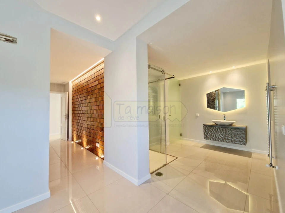 Moradia T6 para Venda em Conceição e Estoi Foto 20