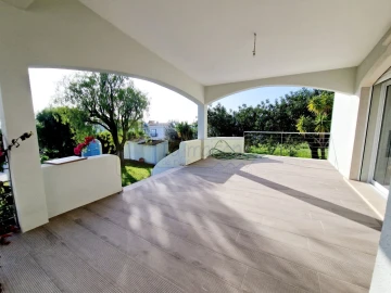 Moradia T6 para Venda em Conceição e Estoi