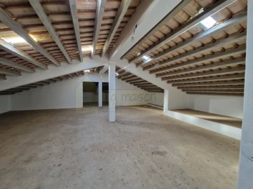 Moradia T6 para Venda em Conceição e Estoi