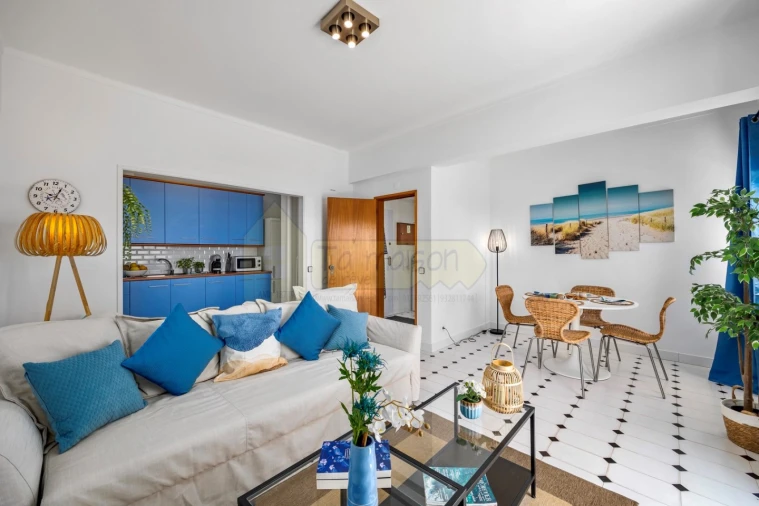 Apartamento T1 para Venda em Quarteira Foto 5