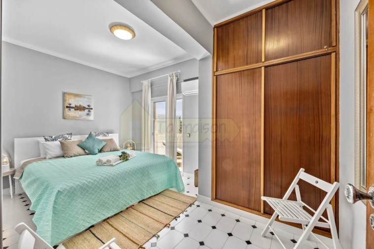 Apartamento T1 para Venda em Quarteira Foto 7