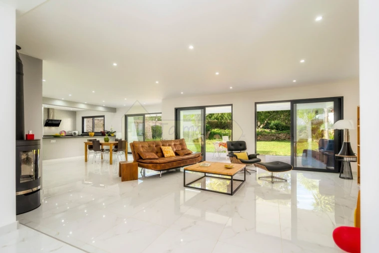 Moradia T3 para Venda em Moncarapacho e Fuseta Foto 14