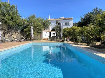 Moradia T3 para Venda em Loule (São Clemente)