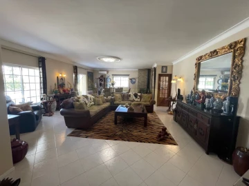Moradia T3 para Venda em Loule (São Clemente)