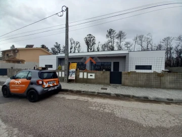 Moradia T3 para Venda em Esgueira