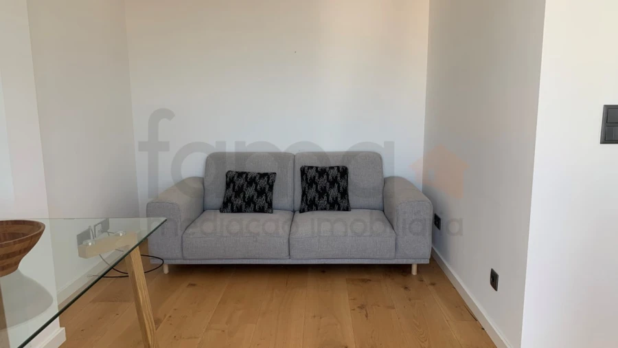 Apartamento T2 para Arrendamento em Santa Maria Maior Foto 16