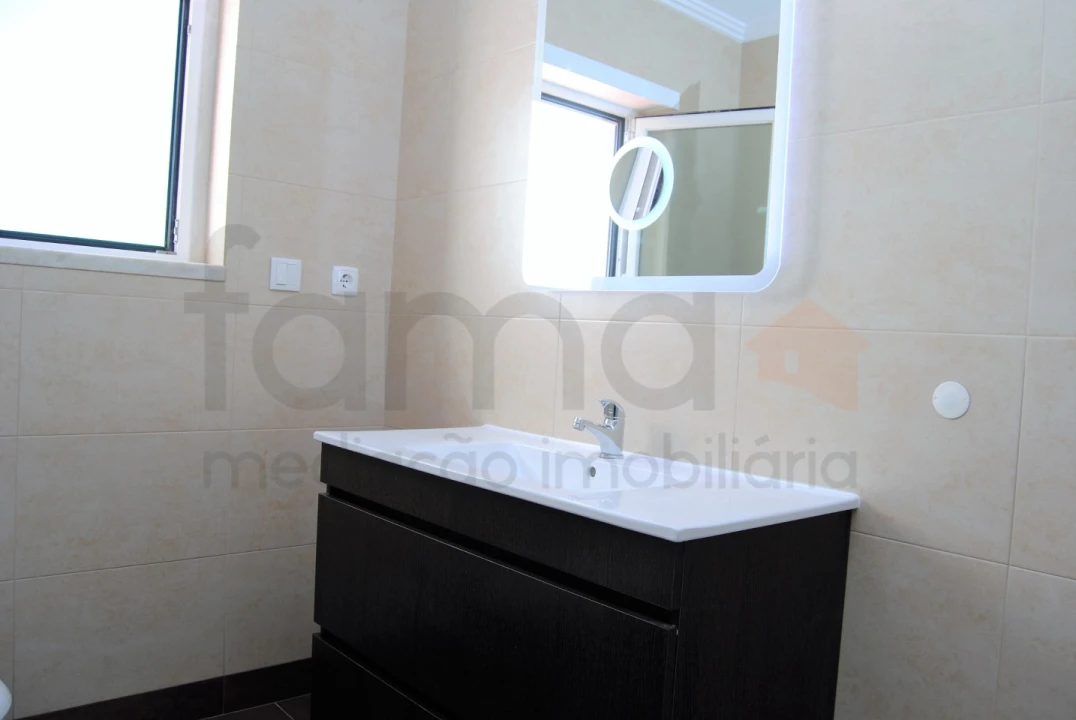 Moradia T4 para Venda em Ericeira Foto 42