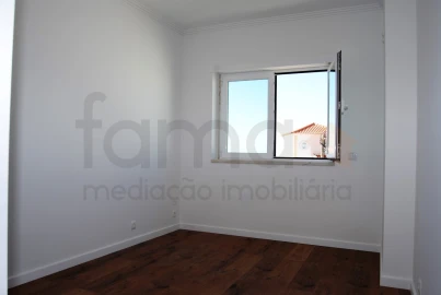 Moradia T4 para Venda em Ericeira