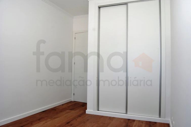 Moradia T4 para Venda em Ericeira Foto 35