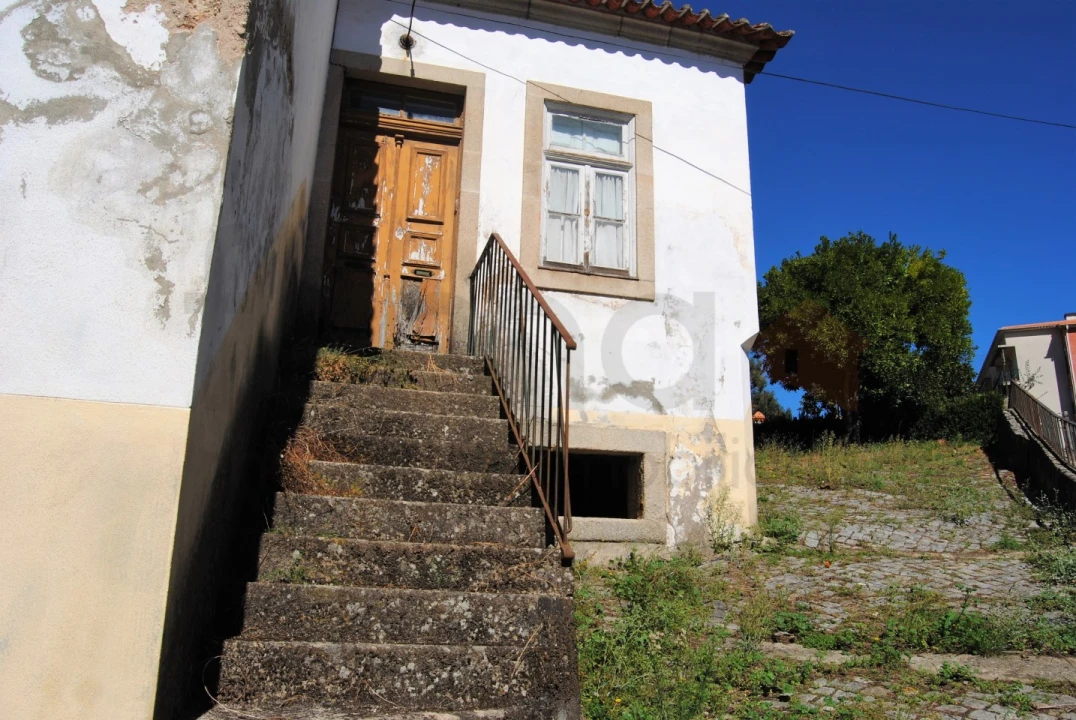 Moradia T20 para Venda em Tortosendo Foto 14