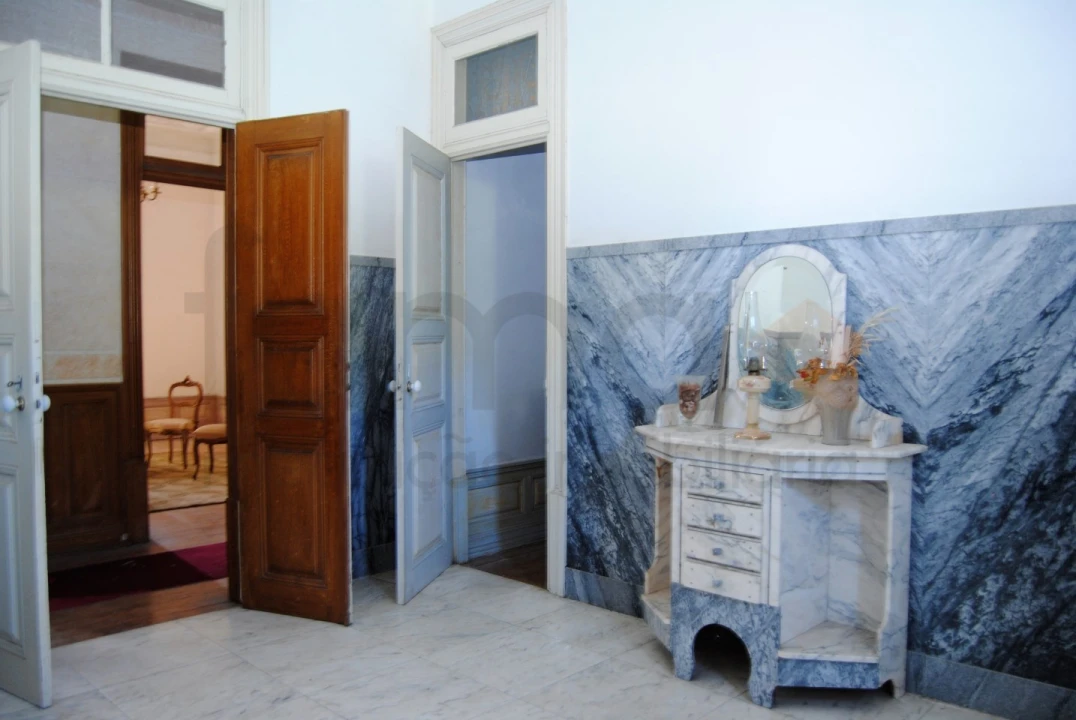 Moradia T20 para Venda em Tortosendo Foto 32