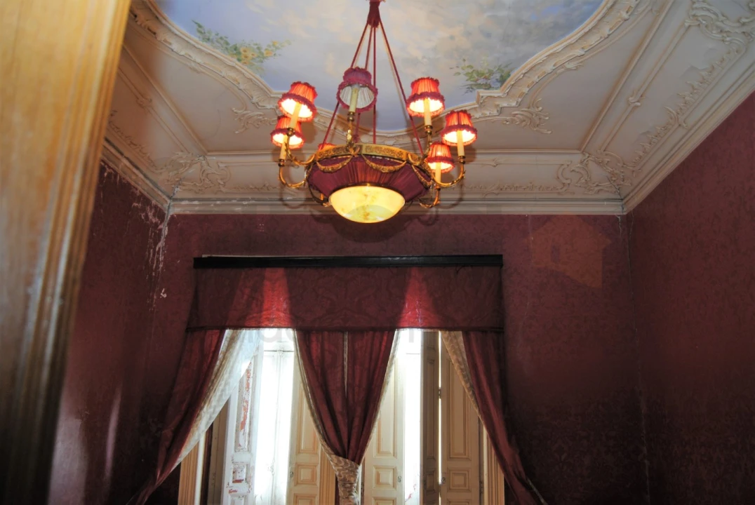 Moradia T20 para Venda em Tortosendo Foto 34