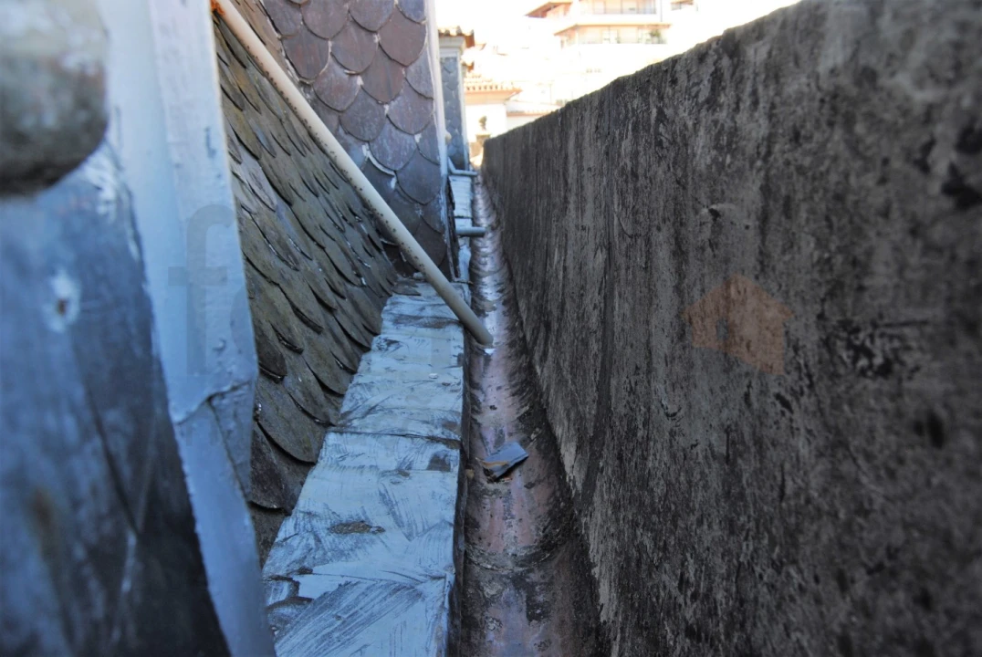 Moradia T20 para Venda em Tortosendo Foto 45