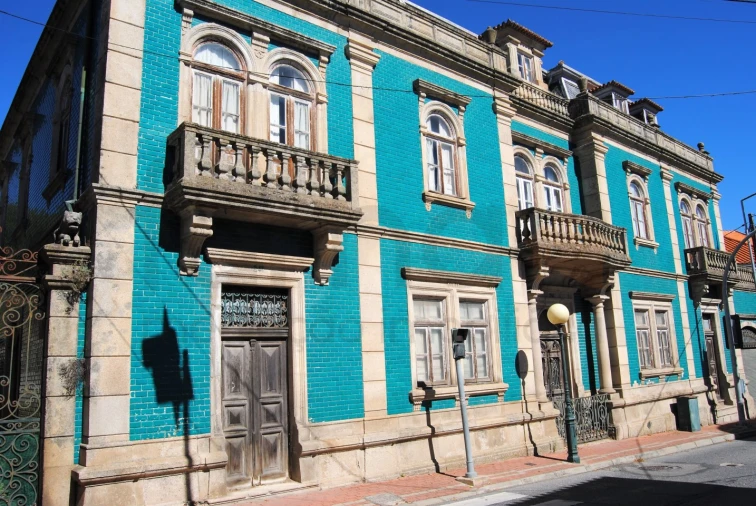 Moradia T20 para Venda em Tortosendo Foto 3