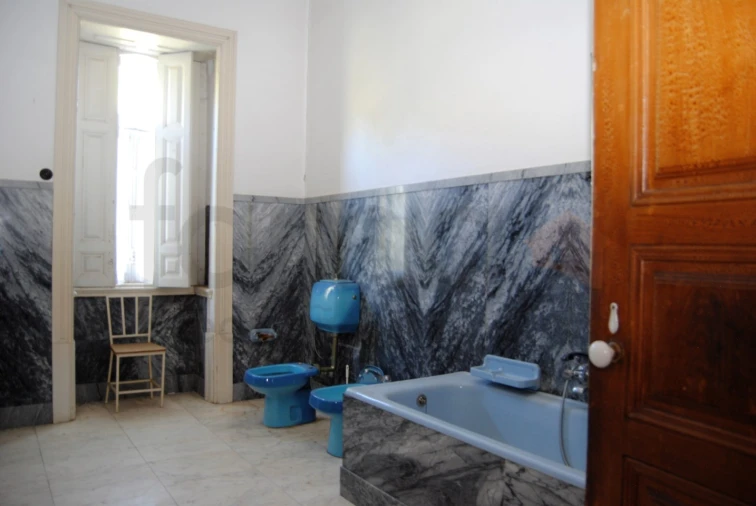 Moradia T20 para Venda em Tortosendo Foto 29