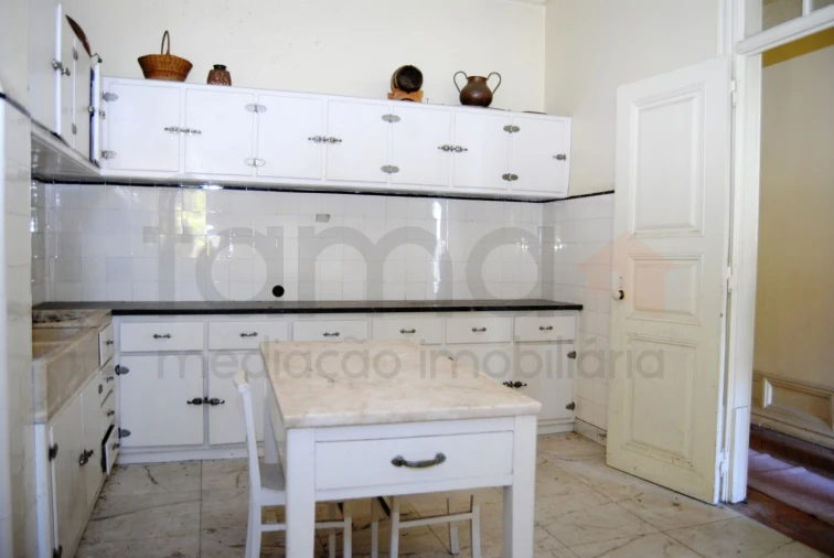 Moradia T20 para Venda em Tortosendo Foto 38