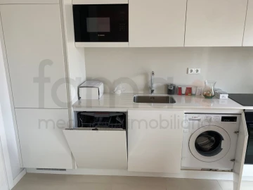 Apartamento T1 para Arrendamento em Carnide