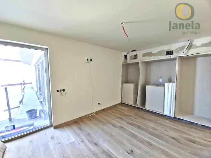 Apartamento T3 para Venda em Faro (Sé e São Pedro) Foto 13
