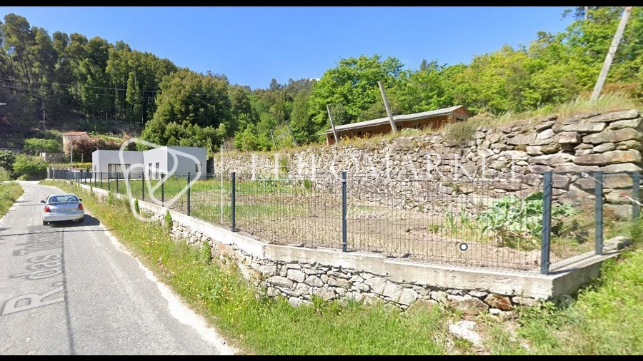 Moradia T2 para Venda em Couto de Esteves