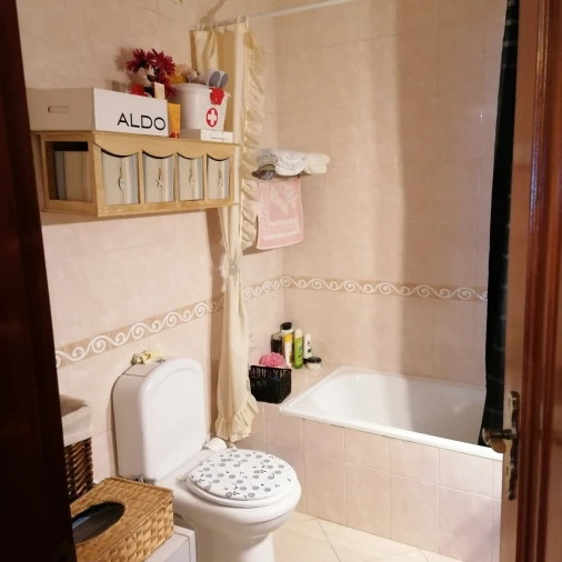 Apartamento T2 para Venda em Lousã e Vilarinho Foto 1