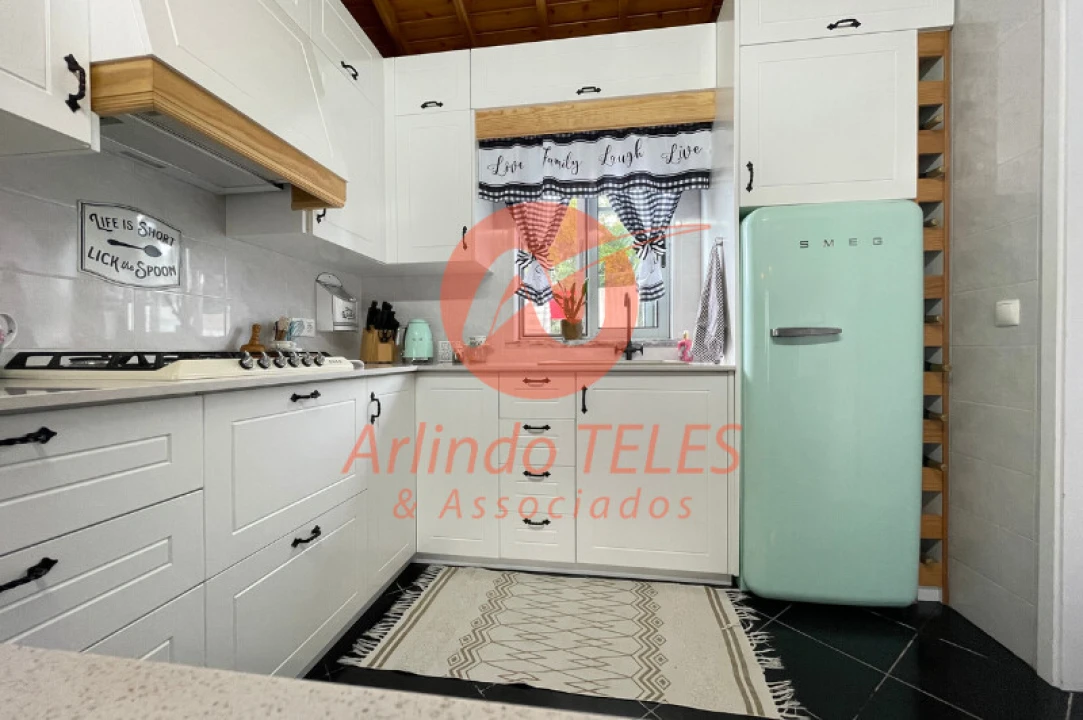 Moradia T8 para Venda em São Mateus da Calheta Foto 8