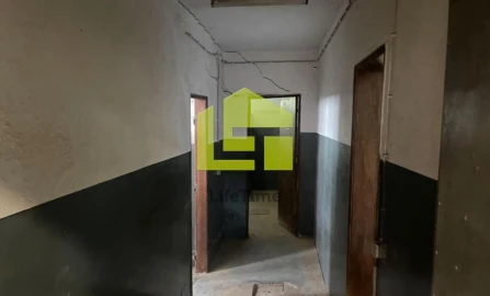 Armazém para Venda em Amiais de Baixo