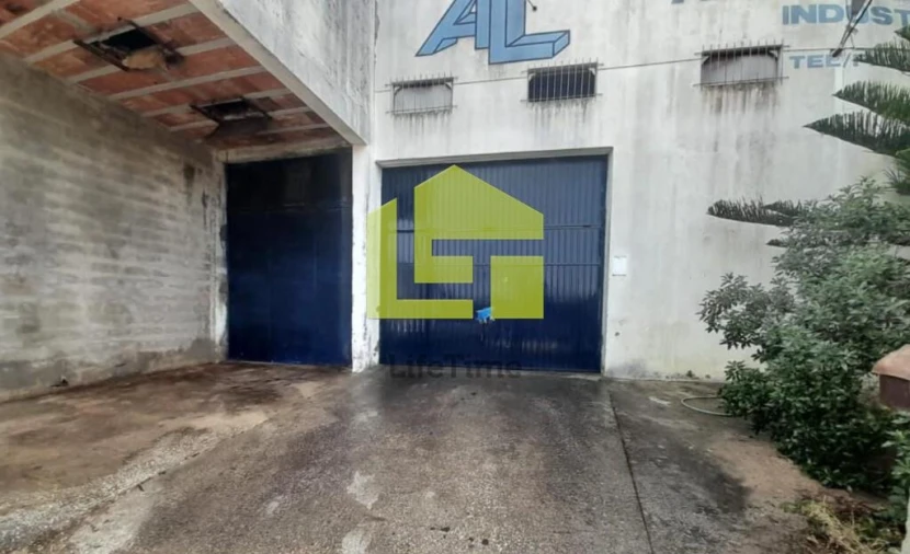 Armazém para Venda em Amiais de Baixo Foto 10