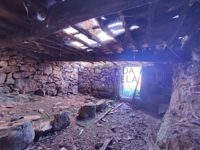 Moradia T1 para Venda em Lamego (Almacave e Sé) Foto 14