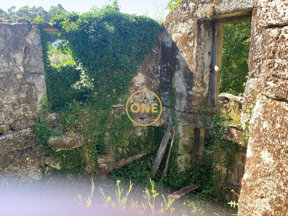 Moradia T2 para Venda em Pinheiro Foto 2