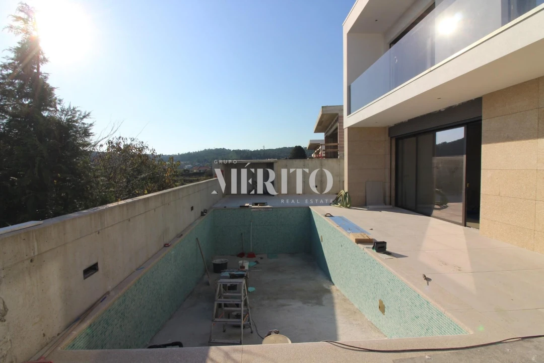 Moradia T3 para Venda em Abade de Neiva Foto 30