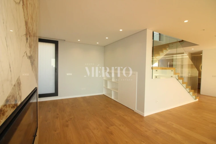 Moradia T3 para Venda em Abade de Neiva Foto 10