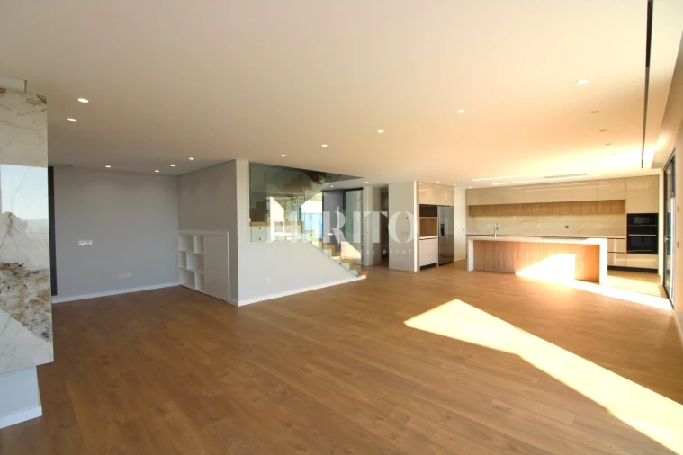 Moradia T3 para Venda em Abade de Neiva Foto 2