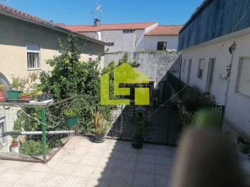 Prédio para Venda em Condeixa-A-Velha e Condeixa-A-Nova