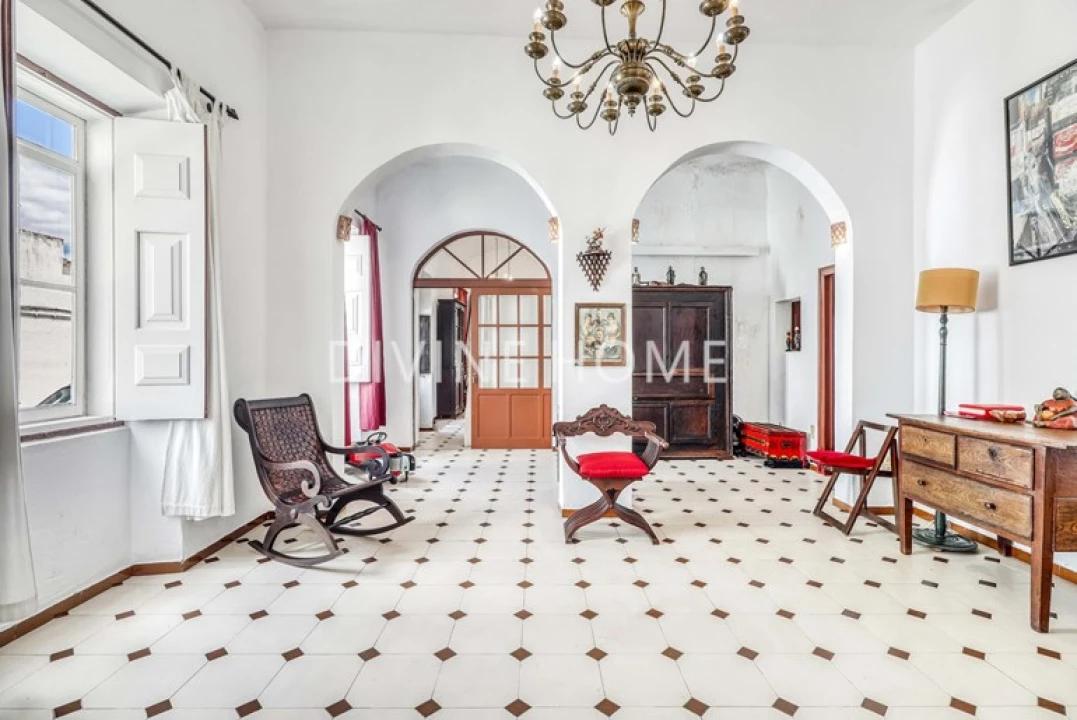 Moradia T5 para Venda em Olhão Foto 2