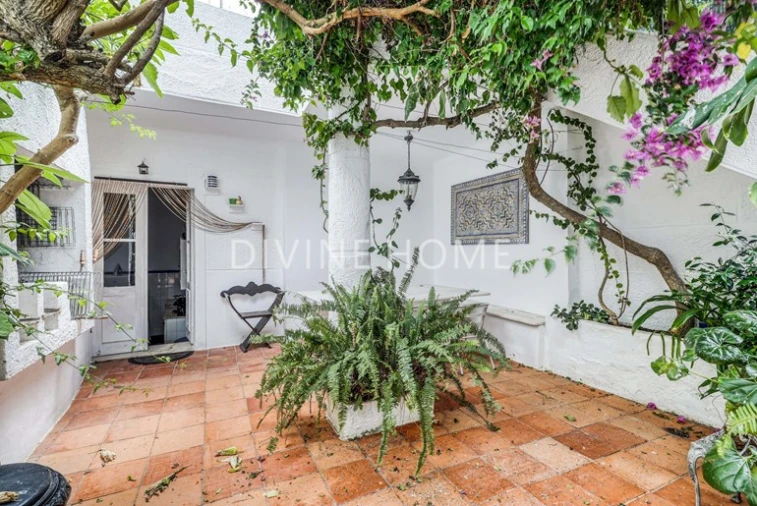 Moradia T5 para Venda em Olhão Foto 13