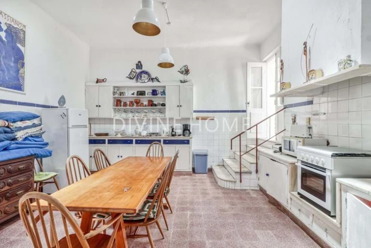 Moradia T5 para Venda em Olhão Foto 6