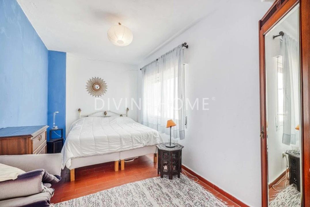 Moradia T5 para Venda em Olhão Foto 9